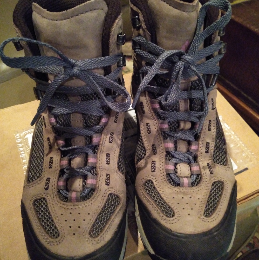 Vasque hiking boots